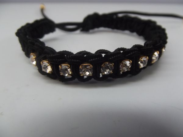 Cód:PS39- Pulseira Mac. Preta Strass Svarovski.