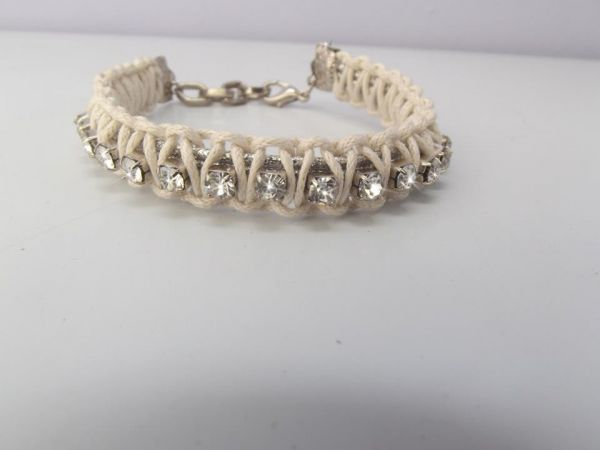 Cód:PS16- Pulseira Strass, base prata